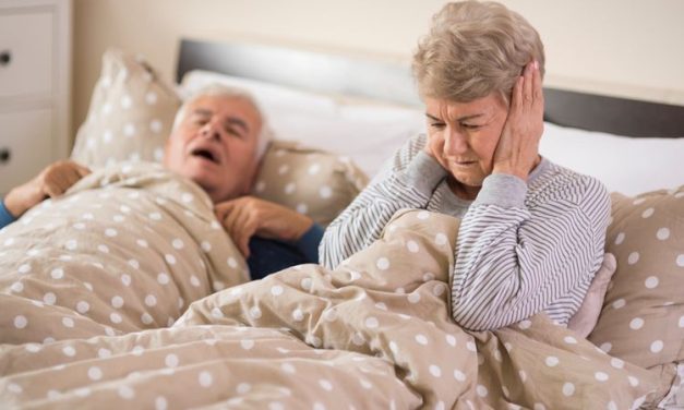 Tips Tidur Nyenyak Meski Pasangan Mendengkur