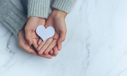 Tahun Kuda Api Di Anggap Kurang Beruntung Soal Percintaan