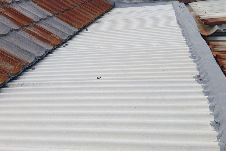 Mayoritas Rumah Di DKI Masih Pakai Asbes