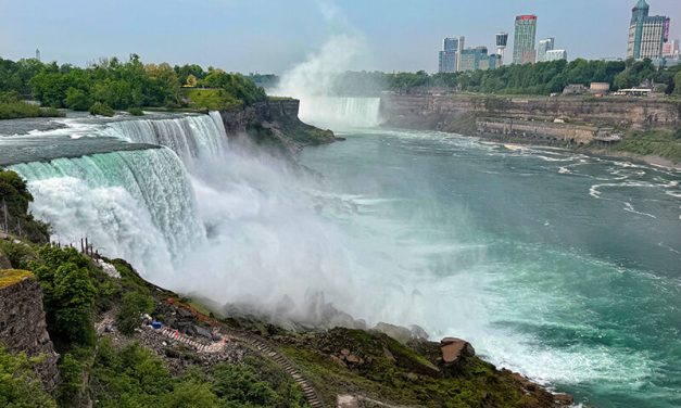 Panduan Wisata Ke Air Terjun Niagara: Tips Dan Rekomendasi
