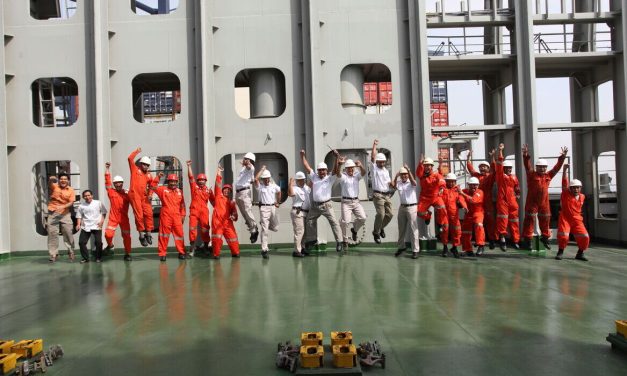 Peran Penting Perwira Kapal Dalam Operasional Kapal Modern
