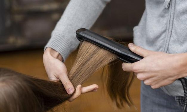 Catokan Rambut: Tips Memilih Dan Menggunakan Pada Rambut