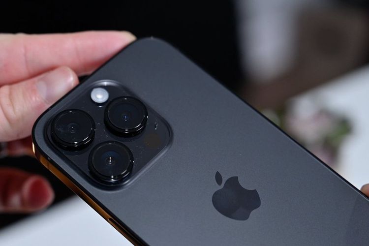 Apple: Perubahan Desain Serta Teknologi Yang Menarik Perhatian